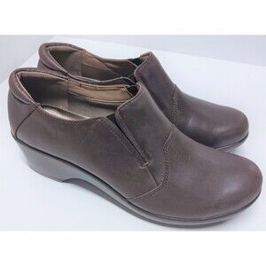 e 24/7 Easy Spirit "Simona" brown leather heeled loafer clog bootie 9 M